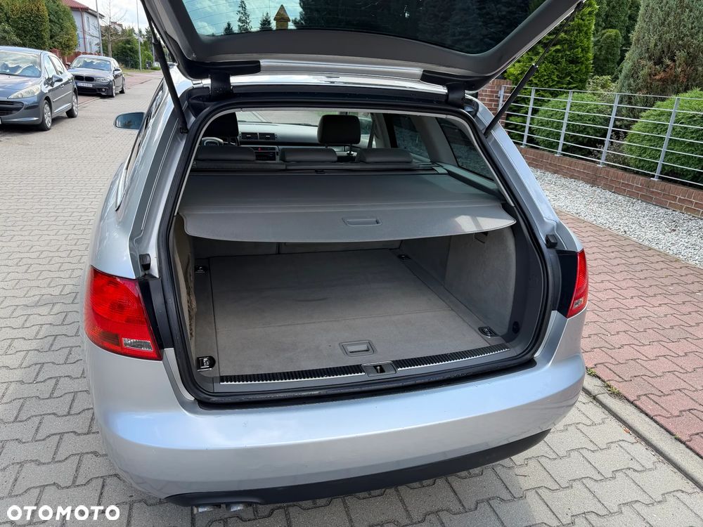 Audi A4 Avant 2.0 TDI - 15