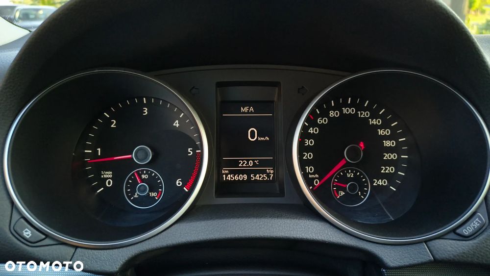 Volkswagen Golf - 15