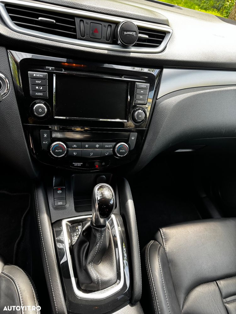 Nissan Qashqai 1.3 DIG-T DCT TEKNA - 9