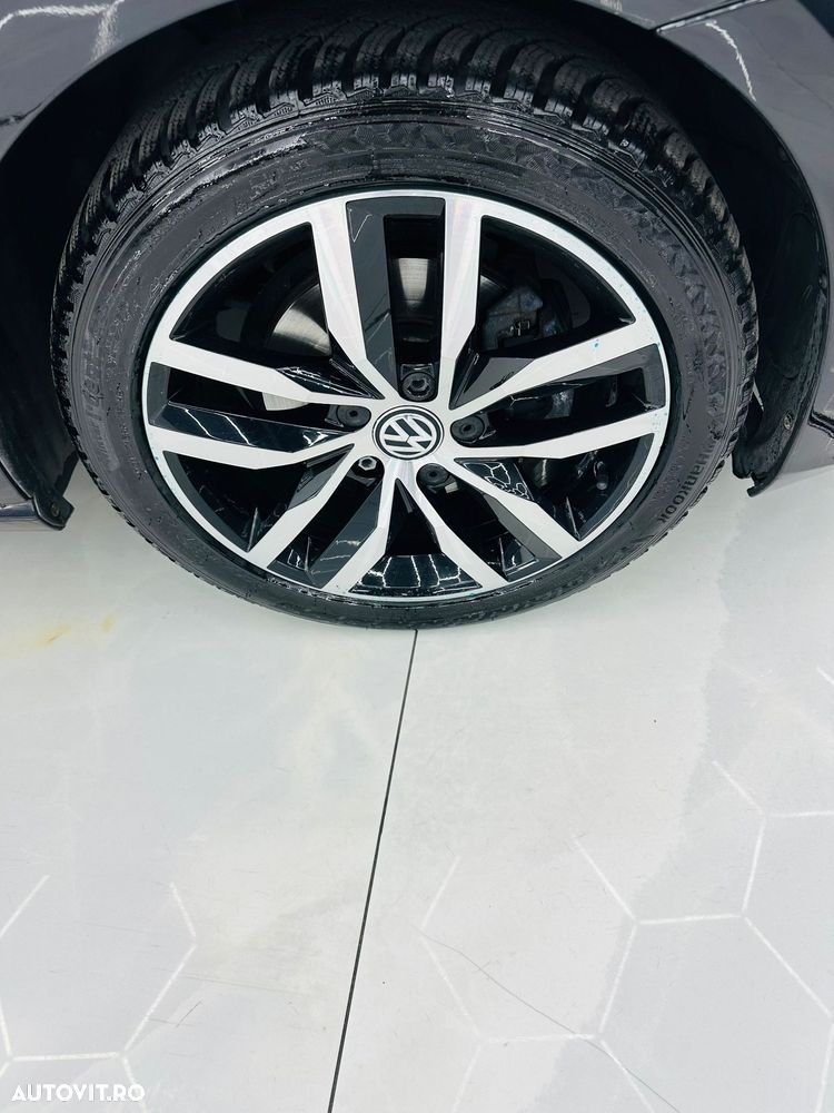 Volkswagen Golf 1.6 TDI DPF BMT Highline - 10