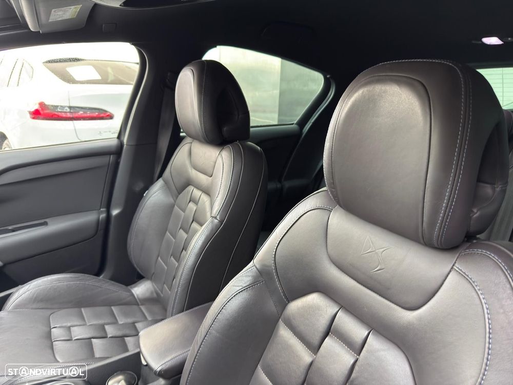 DS DS4 Crossback 2.0 BlueHDi Sport Chic EAT6 - 45