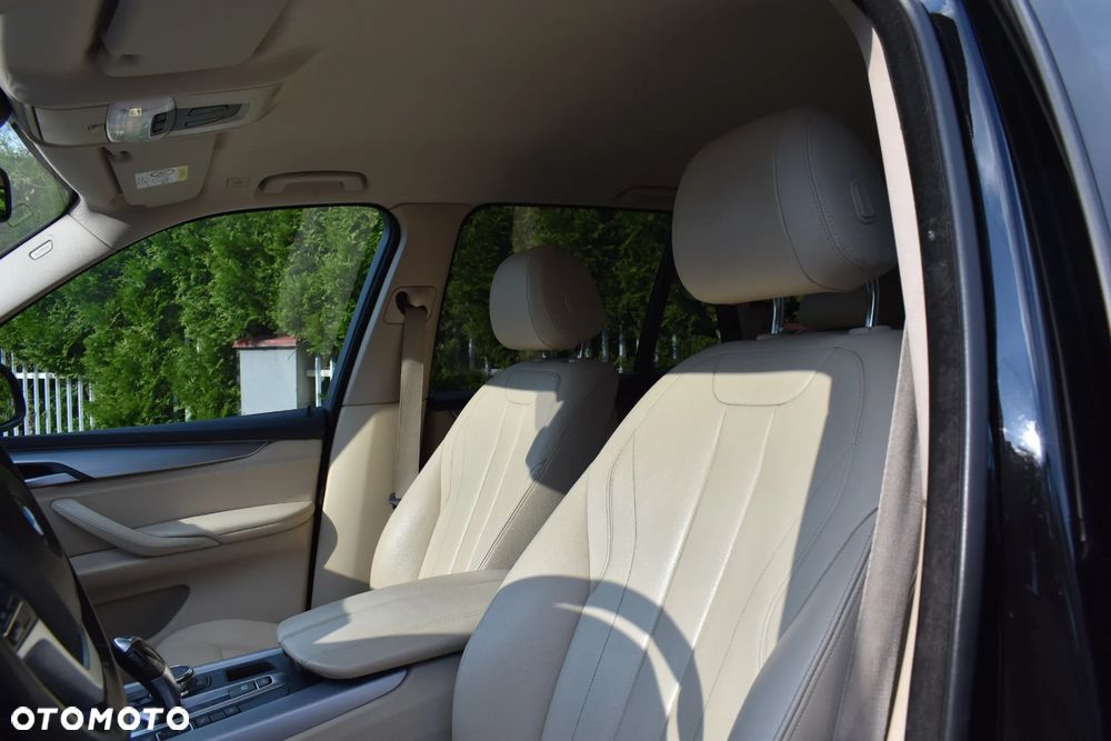 BMW X5 xDrive25d - 8