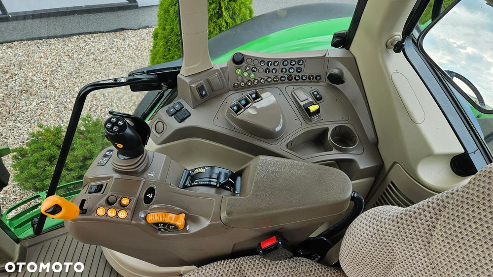 John Deere 6155M - 23