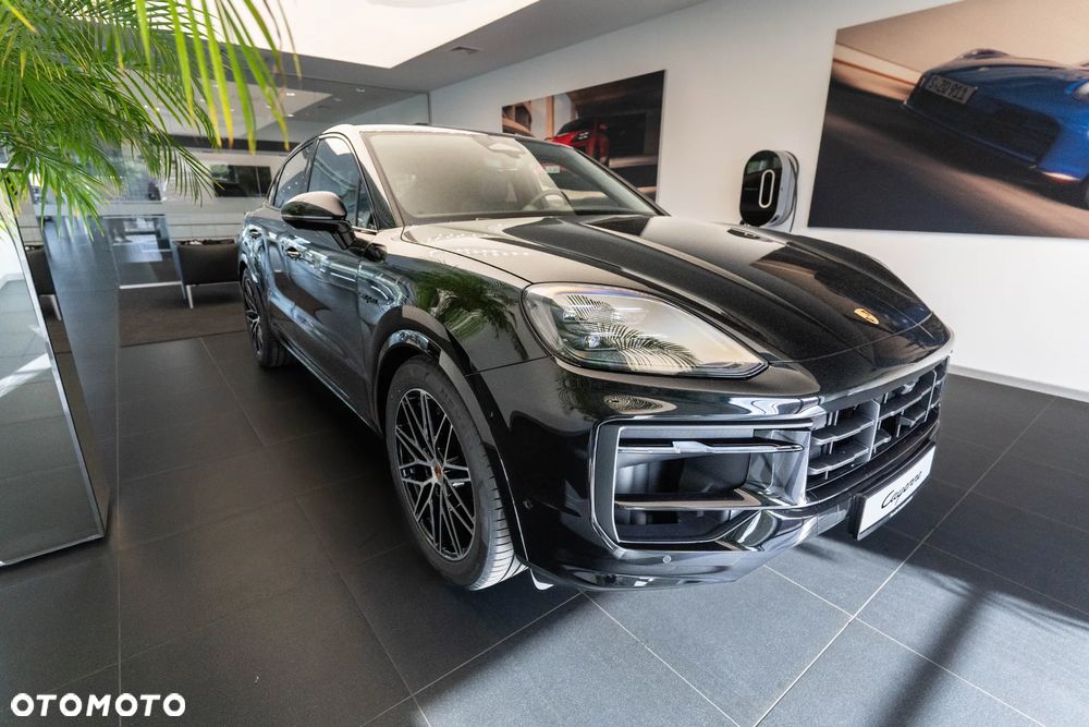Porsche Cayenne E-Hybrid PHEV Black Edition - 9