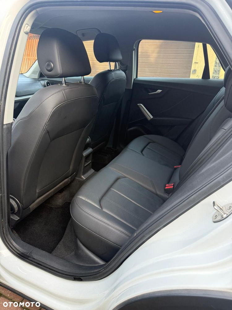 Audi Q2 1.6 TDI Sport S tronic - 14