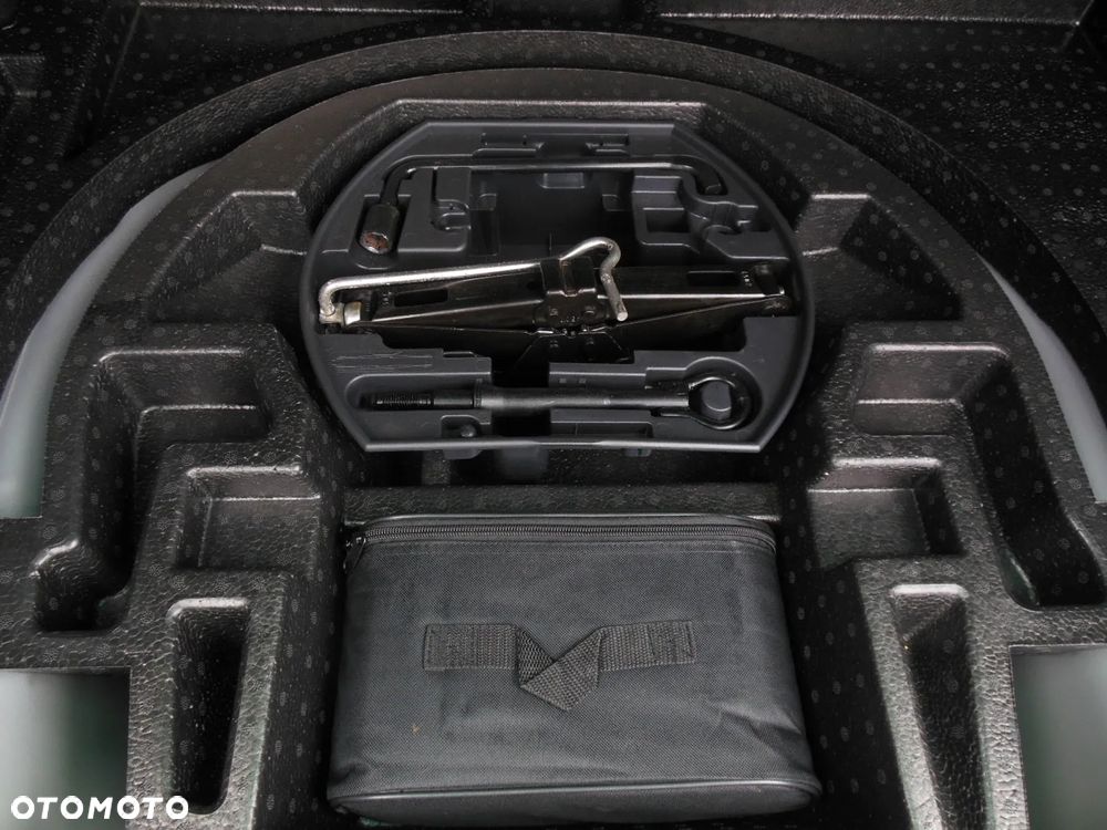 Peugeot 207 1.4 Presence - 23