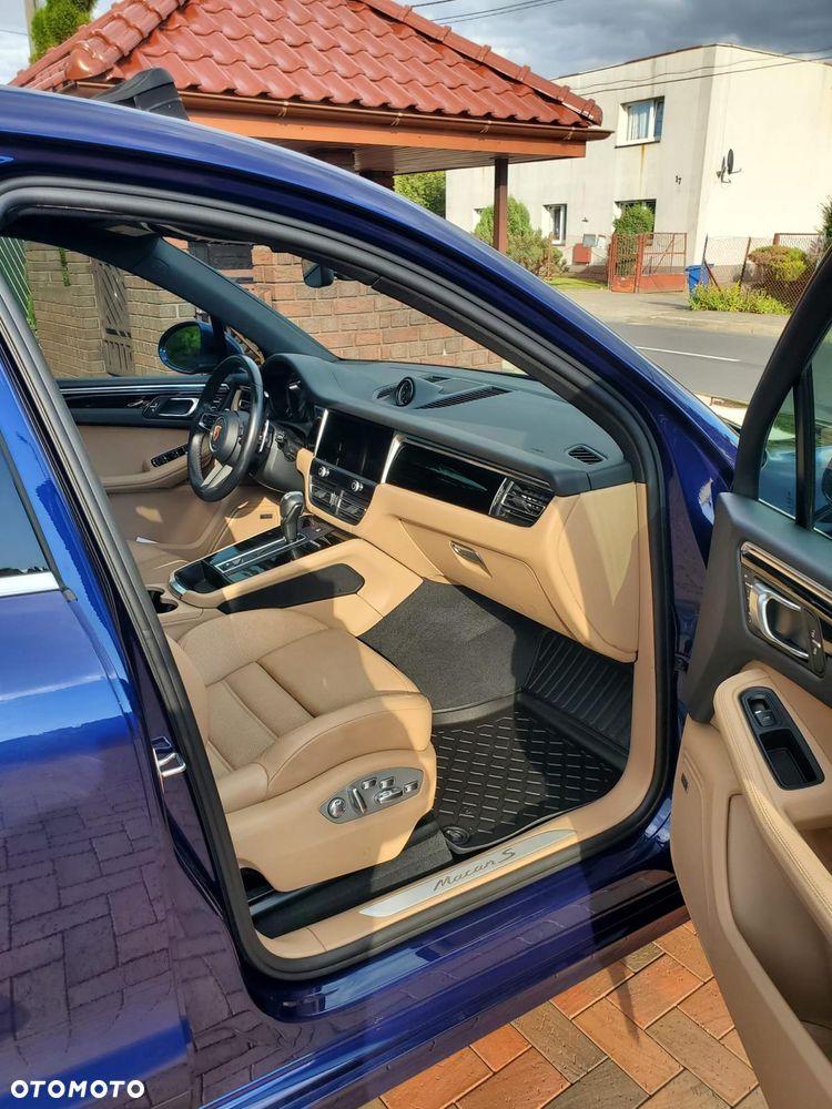 Porsche Macan - 17