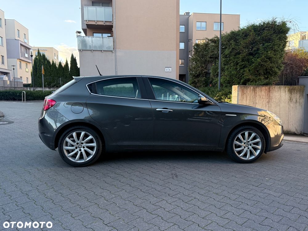 Alfa Romeo Giulietta 1.4 TB MultiAir Distinctive - 22