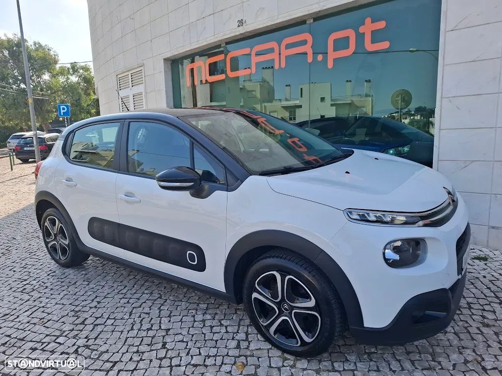 Citroën C3 1.2 PureTech Shine EAT6 - 1