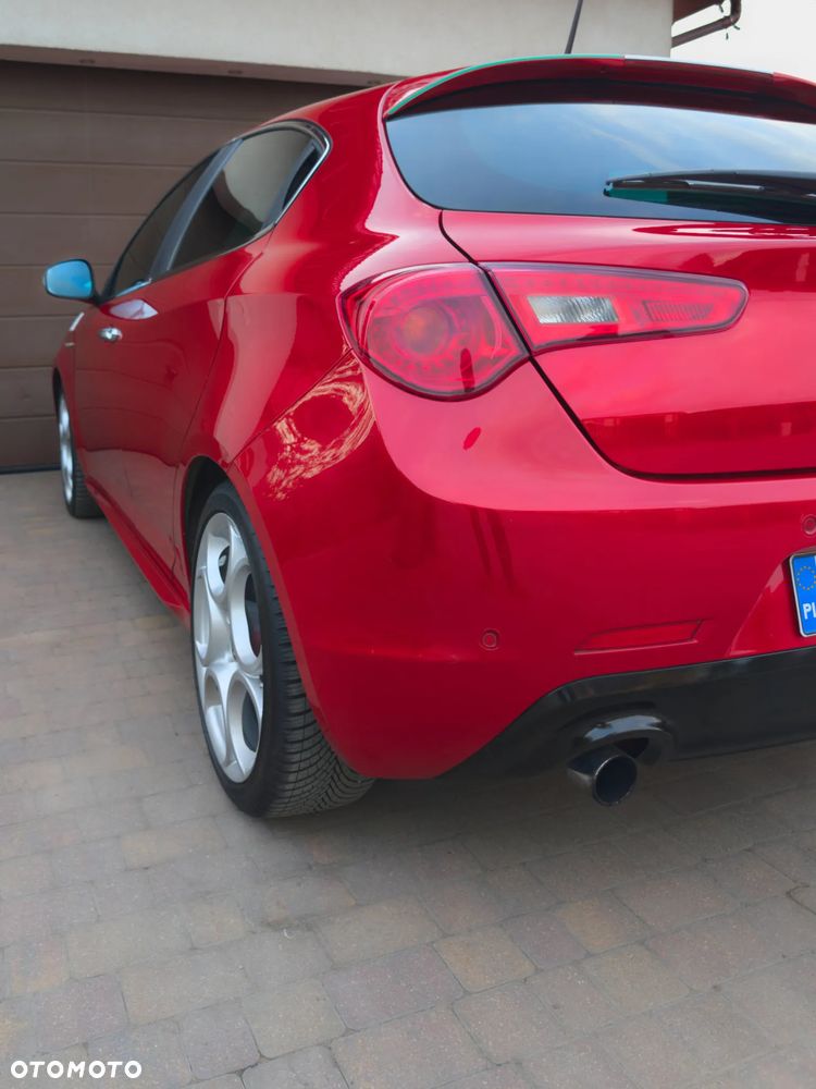 Alfa Romeo Giulietta 1.8 TBi 16V Quadrifoglio Verde - 10