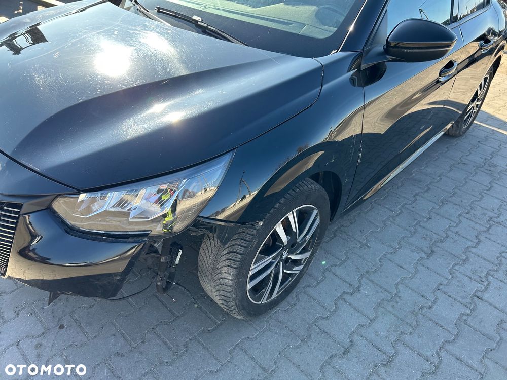 Peugeot 208 - 20
