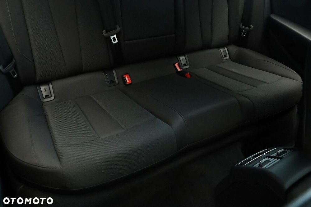 Audi A4 Avant 40 TDI mHEV Quattro Advanced S tronic - 17