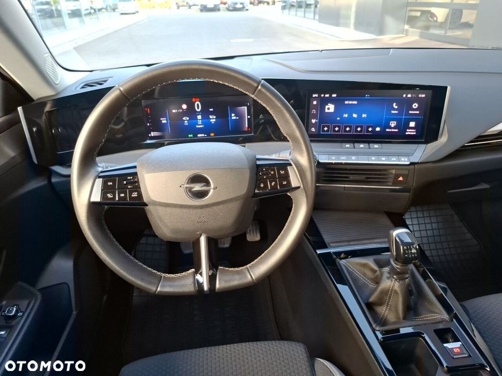 Opel Astra - 16