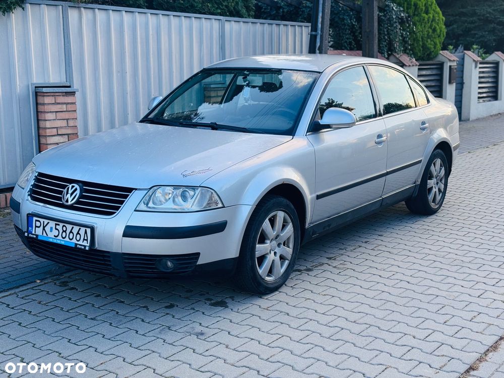 Volkswagen Passat 1.9 TDI Basis Tiptr - 13