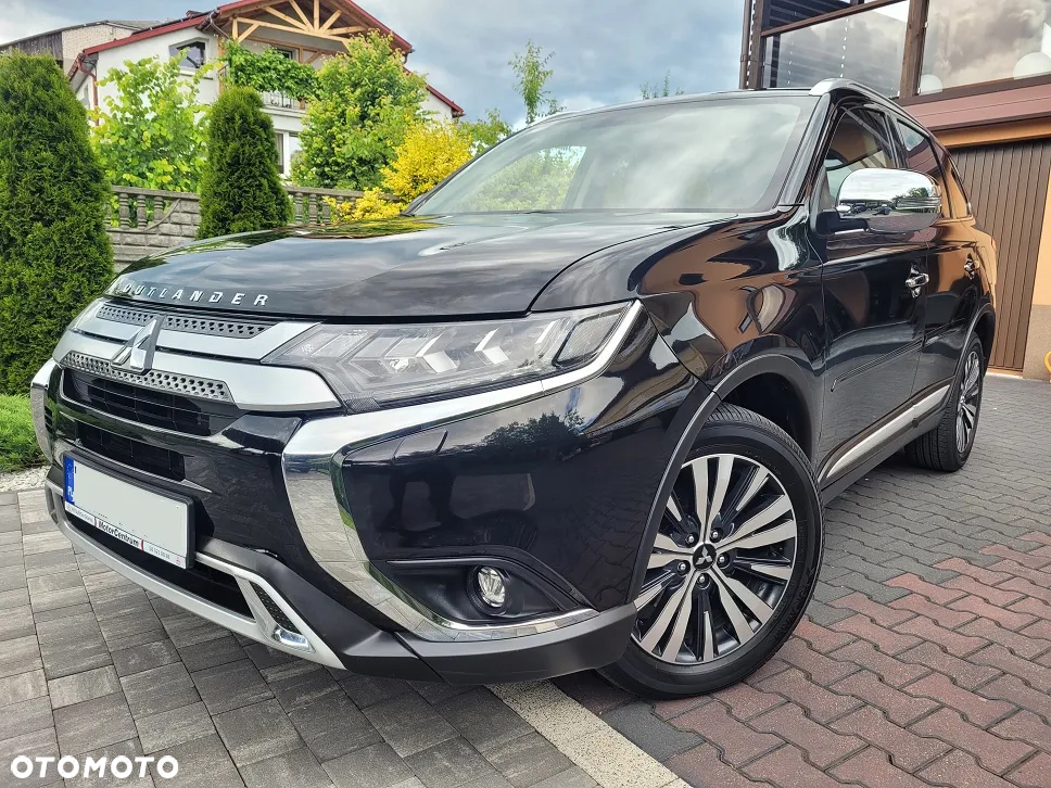 Mitsubishi Outlander 2.0 Intense 2WD CVT - 21