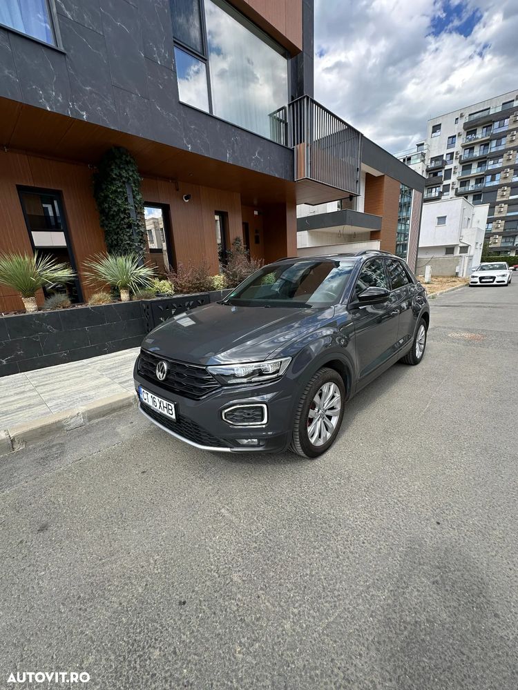 Volkswagen T-Roc - 1