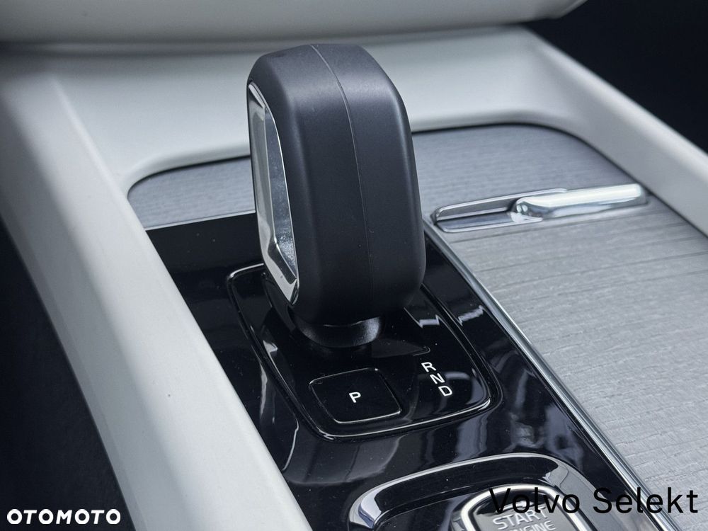 Volvo XC 60 - 21