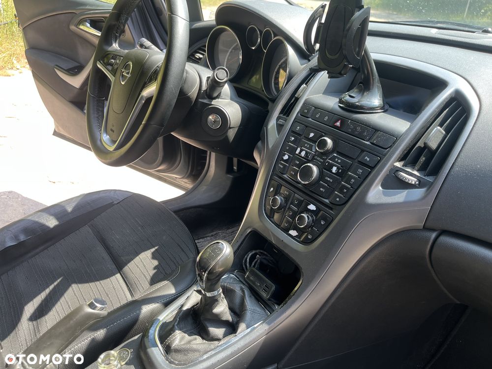 Opel Astra 1.4 T Business EU6 - 15