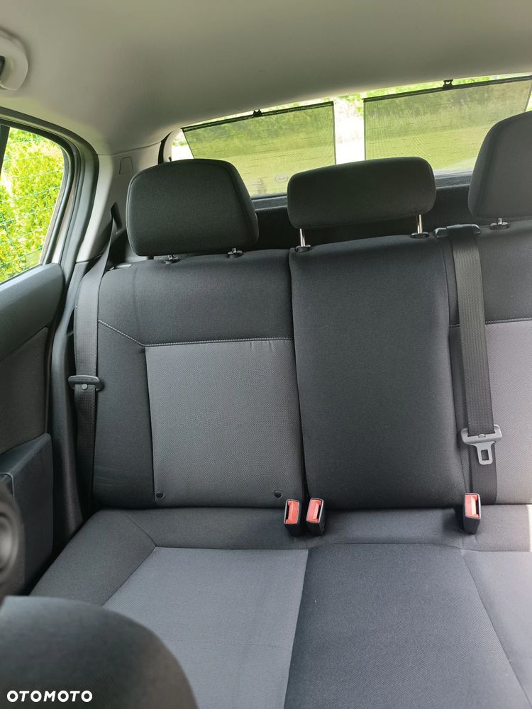 Opel Astra 1.6 - 18