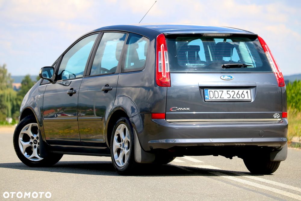 Ford C-MAX 1.8 Titanium - 22