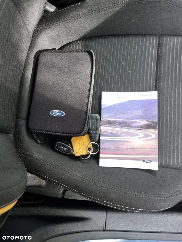 Ford Focus 1.5 EcoBlue STart-Stopp-System TITANIUM - 13