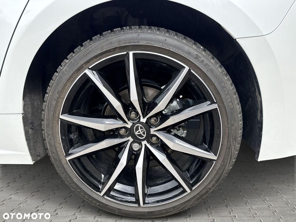 Toyota Corolla 2.0 Hybrid GR Sport - 29