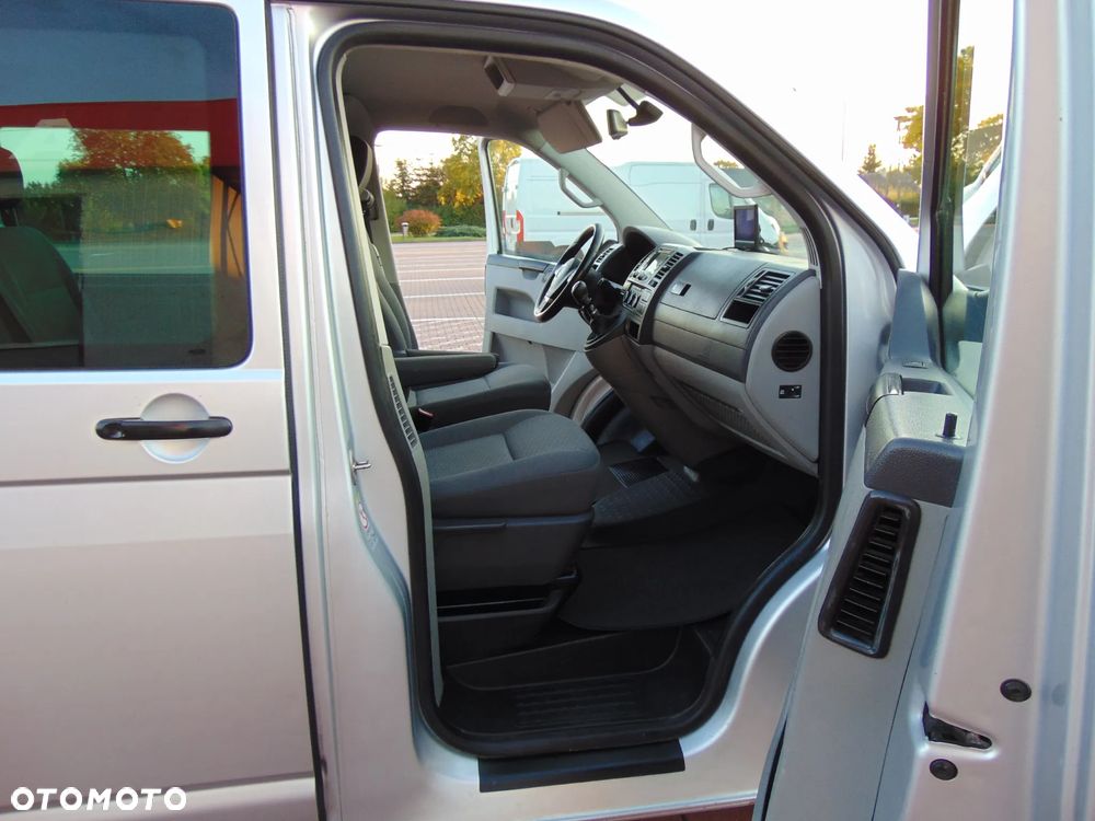 Volkswagen Transporter T5 TDI L2H1 - 25