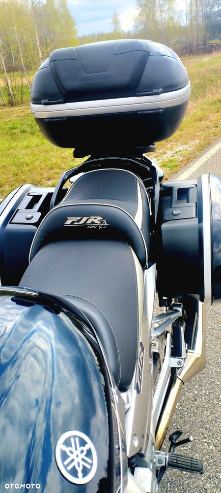 Yamaha FJR - 6