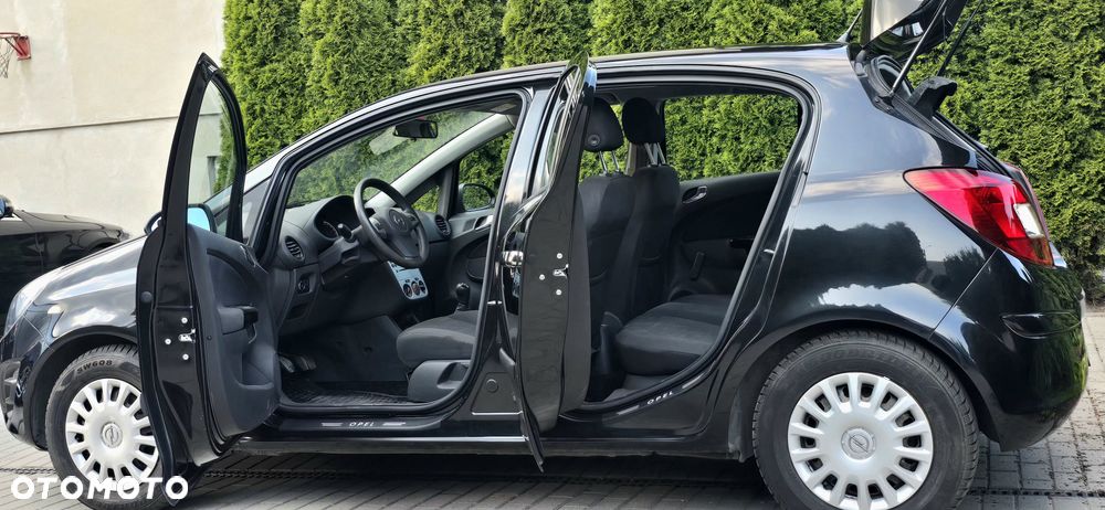 Opel Corsa 1.2 16V Graphite - 26