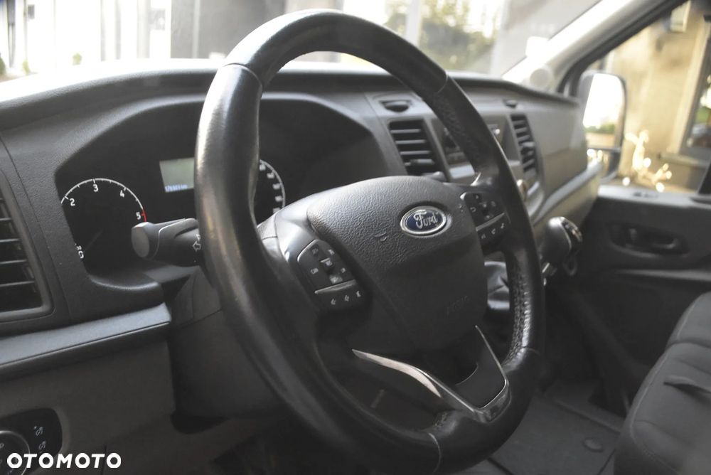 Ford Transit - 8
