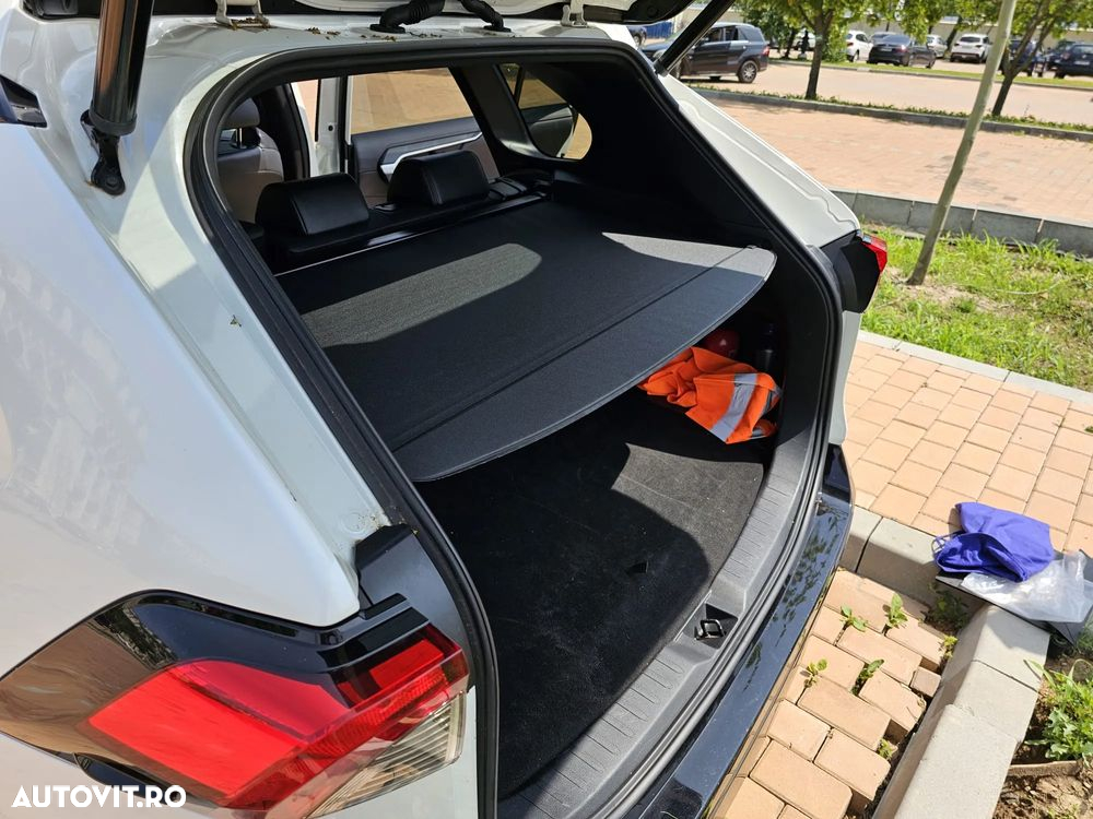 Suzuki Across 2.5 PHEV Luxus - 26