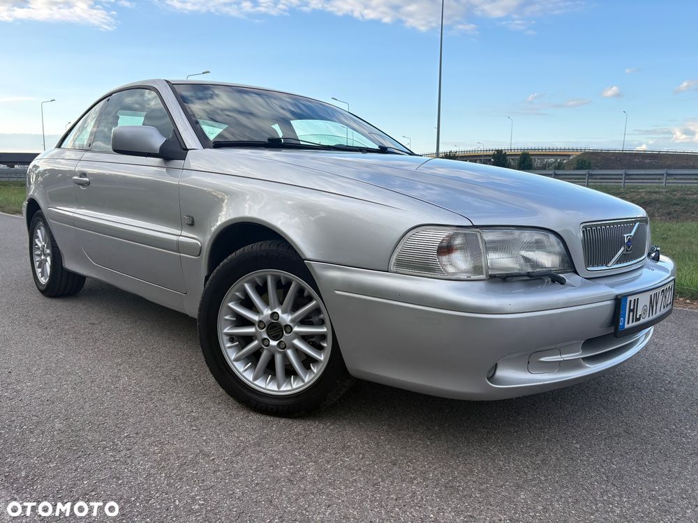 Volvo C70 2.4 - 12