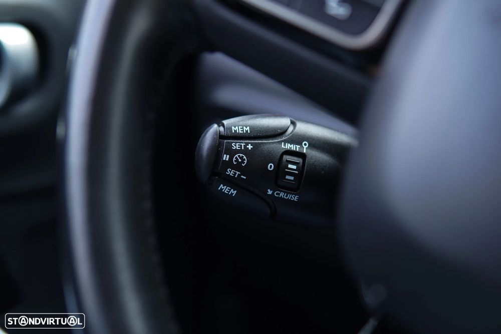 Citroën C3 Pure Tech Shine - 31