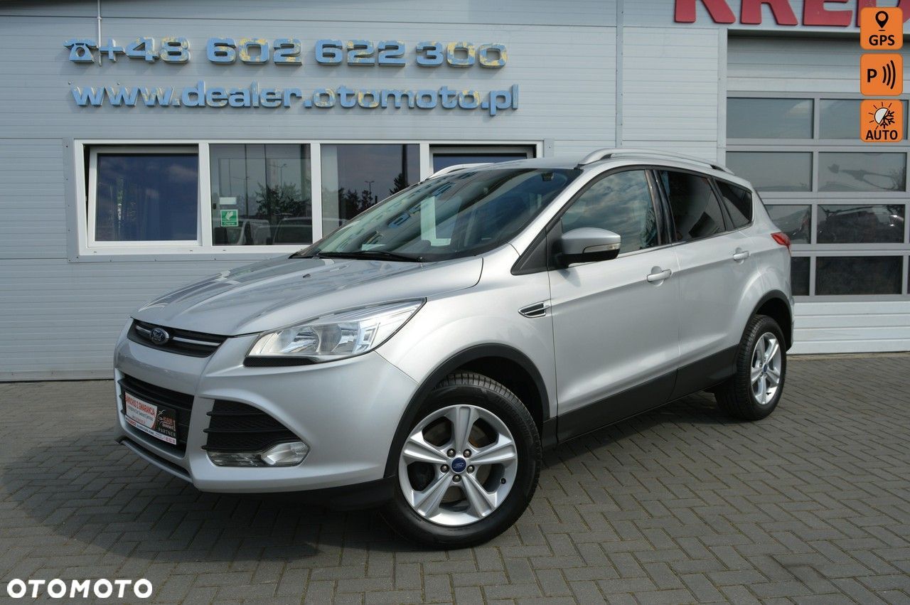 Ford Kuga - 1