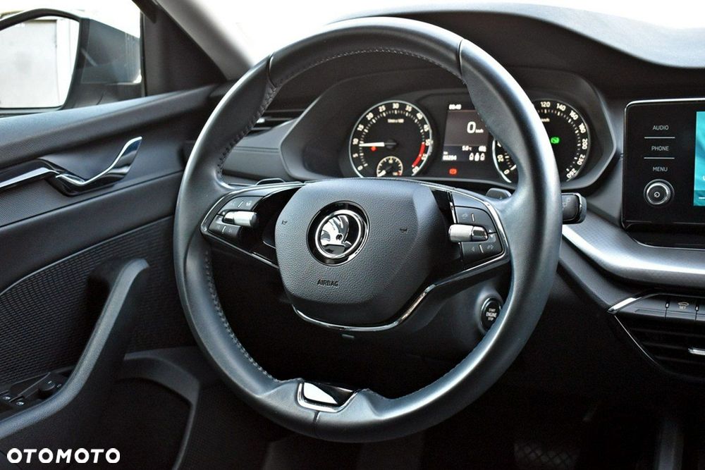 Skoda Octavia 2.0 TDI Ambition DSG - 18