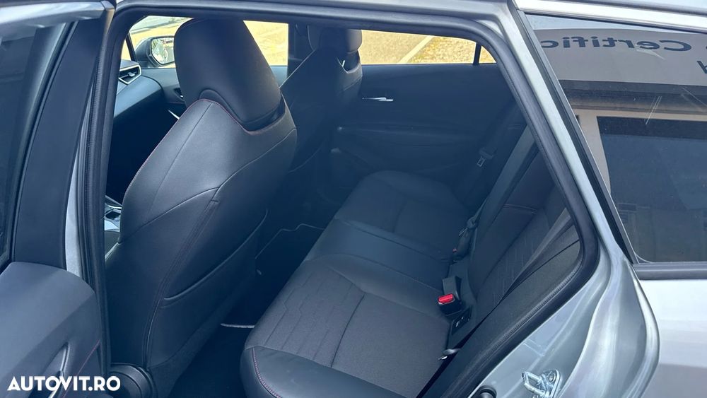 Toyota Corolla 2.0 HSD TS Exclusive - 26