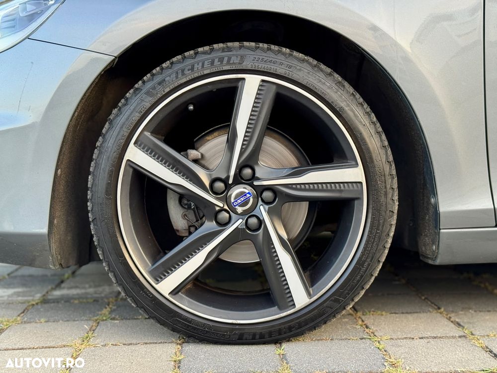 Volvo V40 D2 RDesign - 11