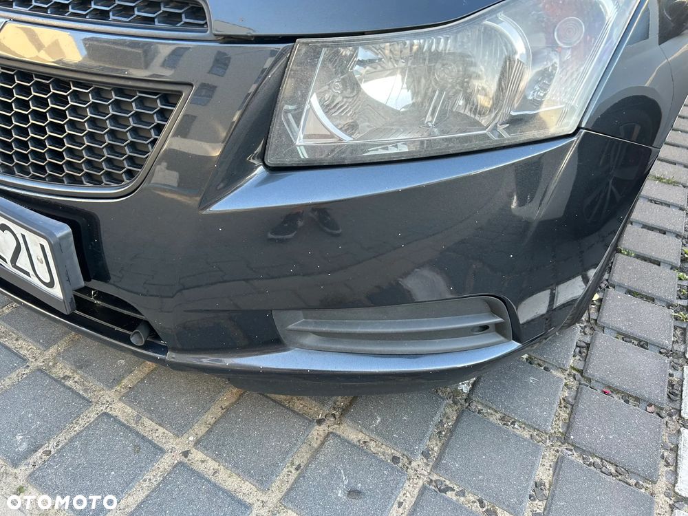 Chevrolet Cruze 1.6 Base - 6
