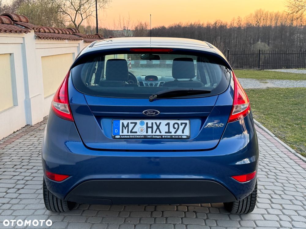Ford Fiesta - 15