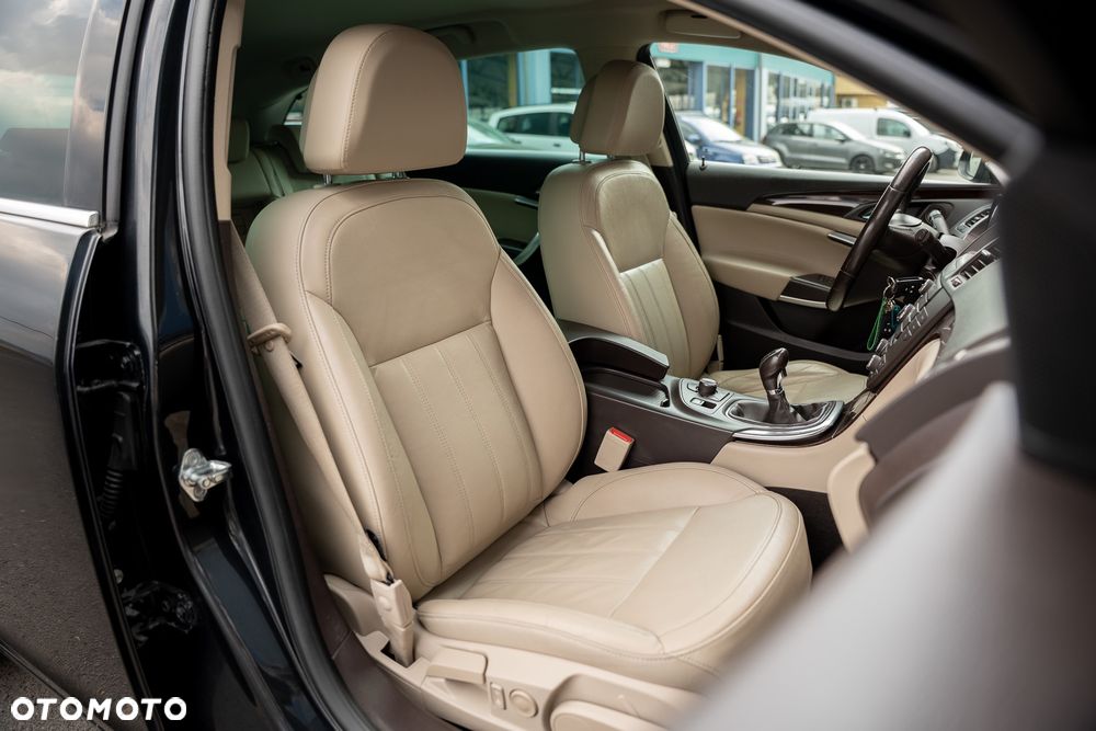 Opel Insignia 2.0 CDTI Innovation - 25