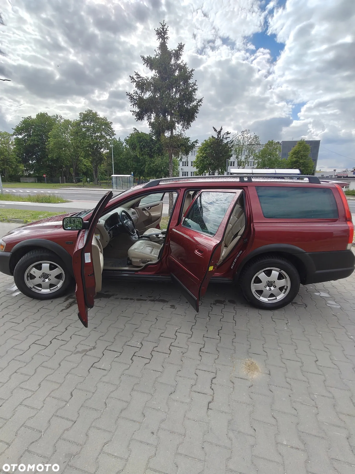 Volvo XC 70 AWD Edition - 8