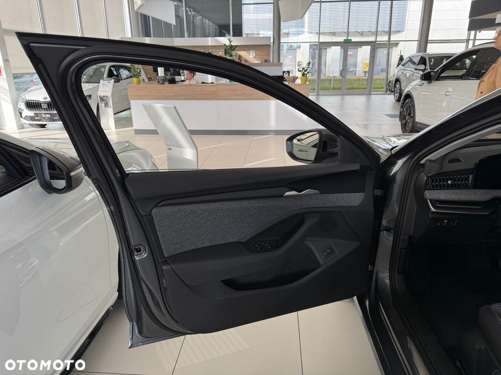 Skoda Superb 2.0 TDI SCR 4x4 Drive DSG - 29
