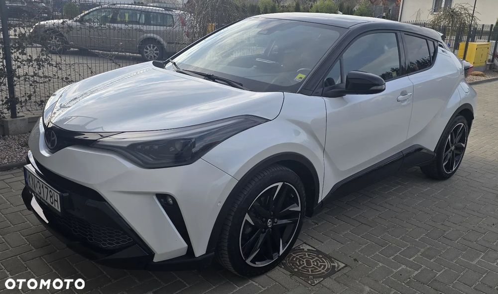 Toyota C-HR 2.0 Hybrid GR Sport - 1