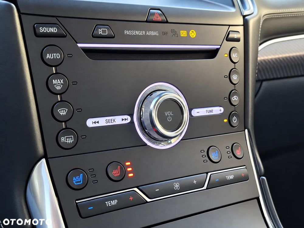Ford Edge 2.0 EcoBlue Twin-Turbo 4WD Vignale - 31