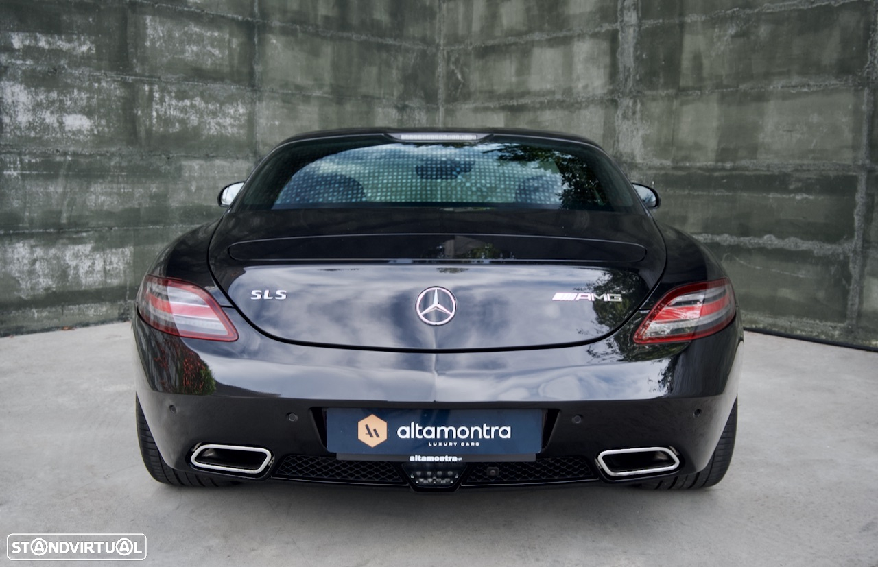 Mercedes-Benz SLS 63 AMG Standard - 11