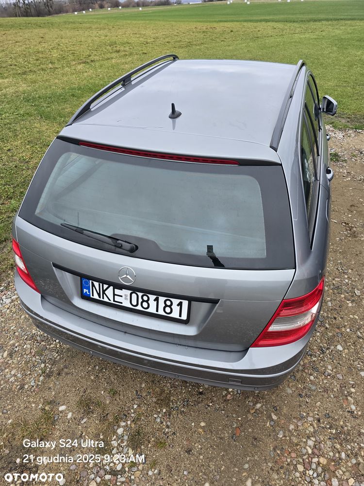 Mercedes-Benz Klasa C 180 CGI BlueEFFICIENCY - 13