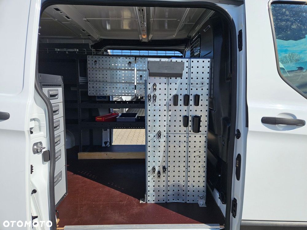Ford transit-custom L2H1 *69900zł NETTO* Zabudowa warsztatowa 2.0TdCi/170KM - 9