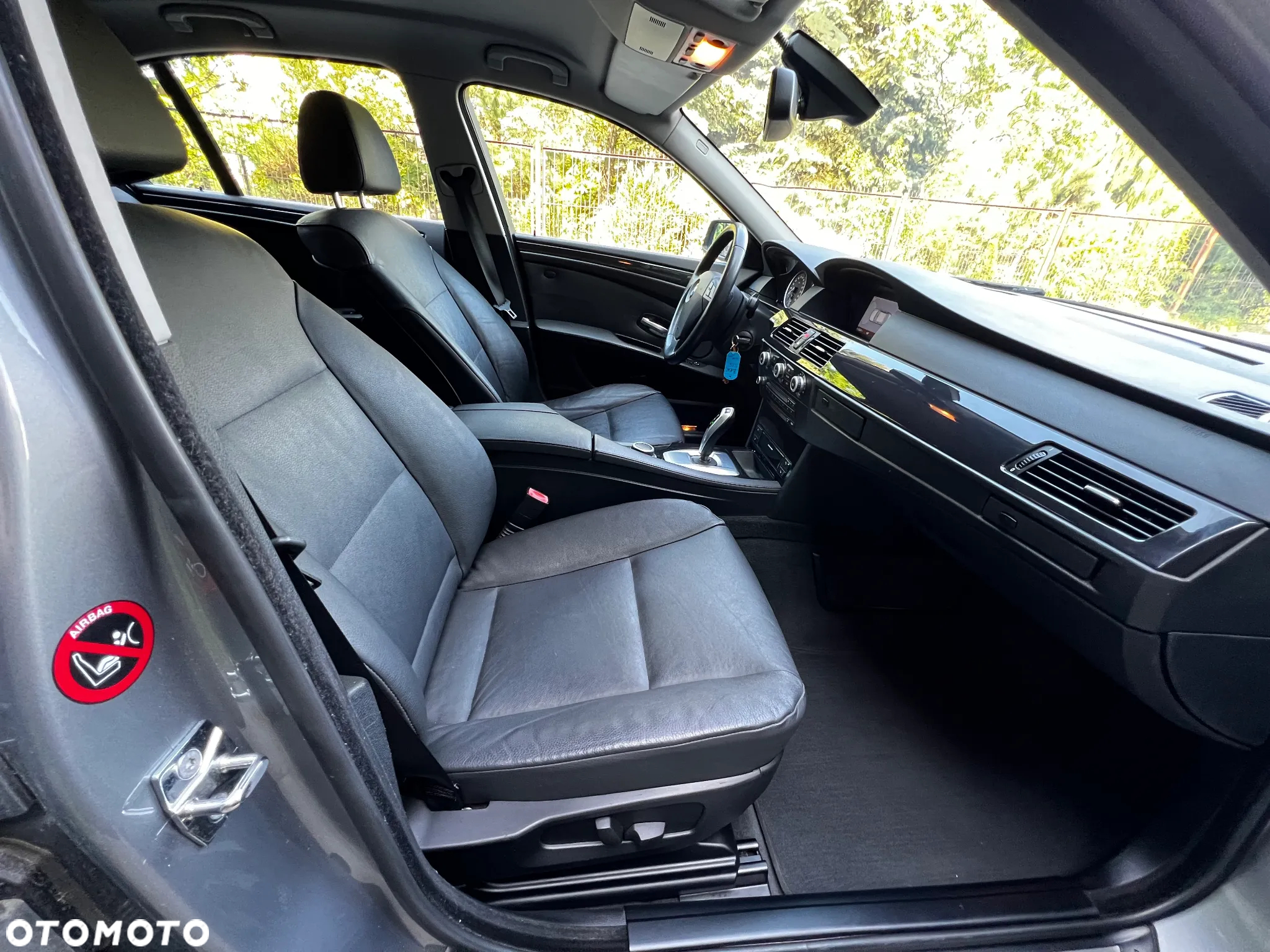 BMW Seria 5 525i - 13