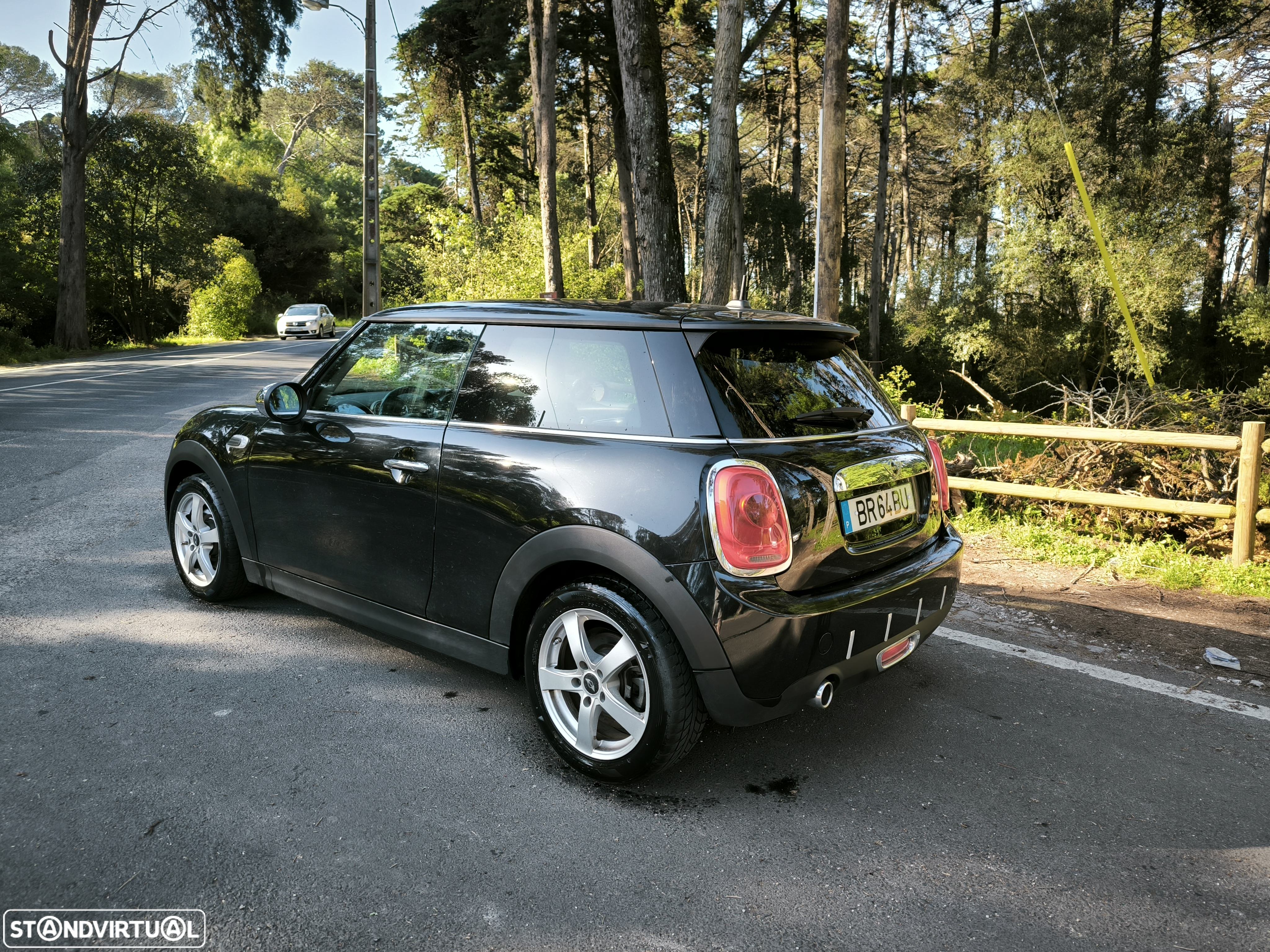 MINI 3 Portas One D - 7