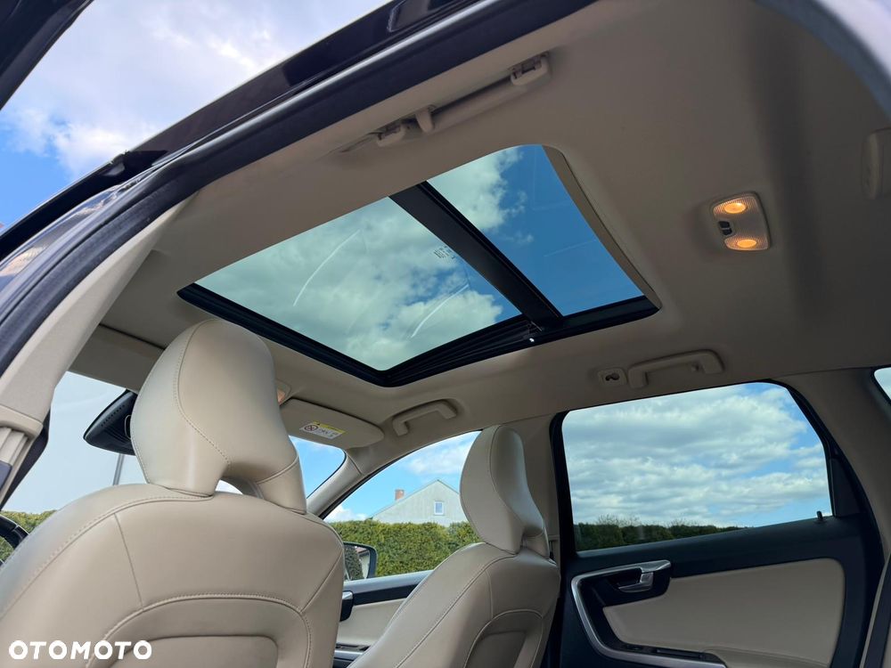 Volvo XC 60 D4 Geartronic Inscription - 14